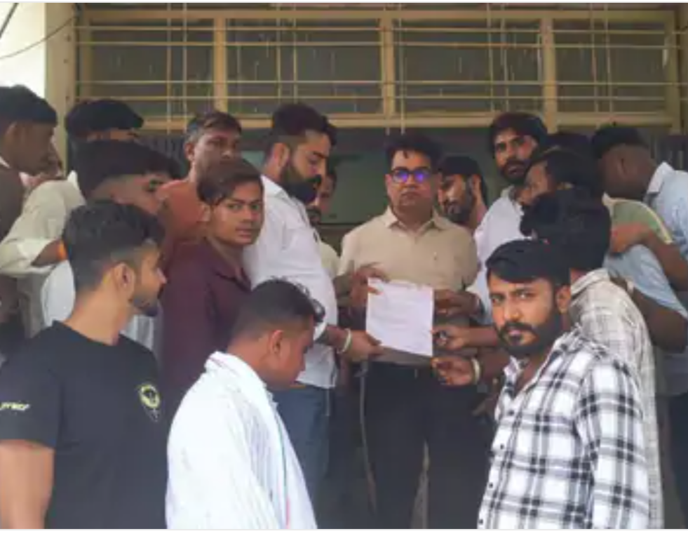 गौ माता को राष्ट्र माता का दर्जा देने की मांग:राष्ट्रपति के नाम निवाई में ज्ञापन सौंपा, सैकड़ों गौ सेवक शामिल