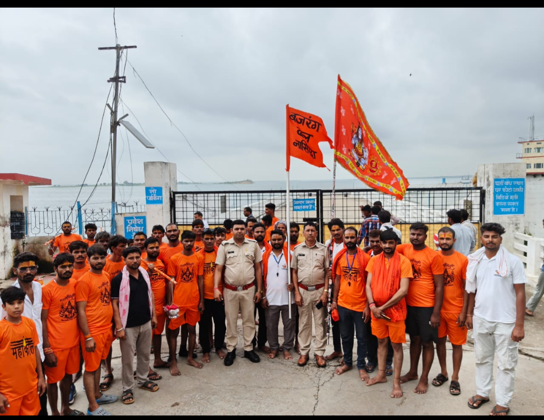 नासिरदा के शिवभक्तों ने शुरू की तीसरी कावड़ यात्रा बीसलपुर महादेव के दर्शन कर पैदल यात्रा का शुभारंभ, सोमवार को लक्ष्मीनाथ जी मंदिर में होगा महादेव का अभिषेक