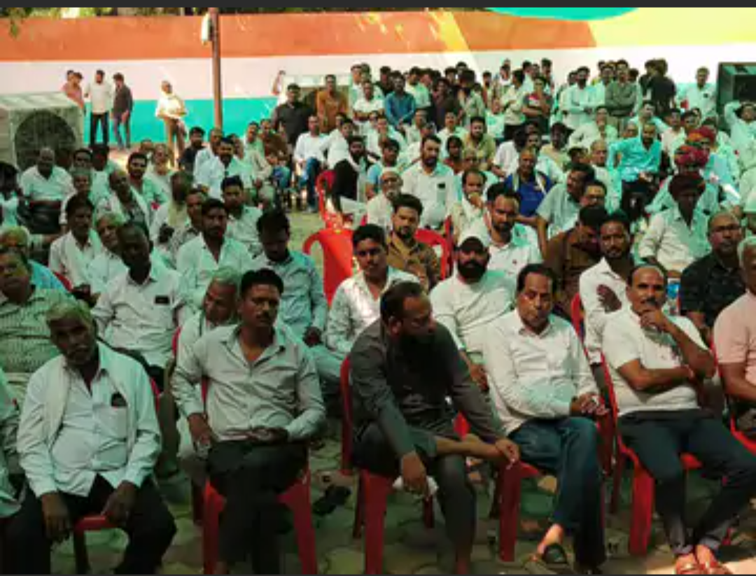 कांग्रेस टिकट के लिए लिए जाएंगे ऑनलाइन आवेदन:सांसद हरिश्चंद्र मीणा ने देवली में चुनावों पर की कार्यकर्ताओं से चर्चा