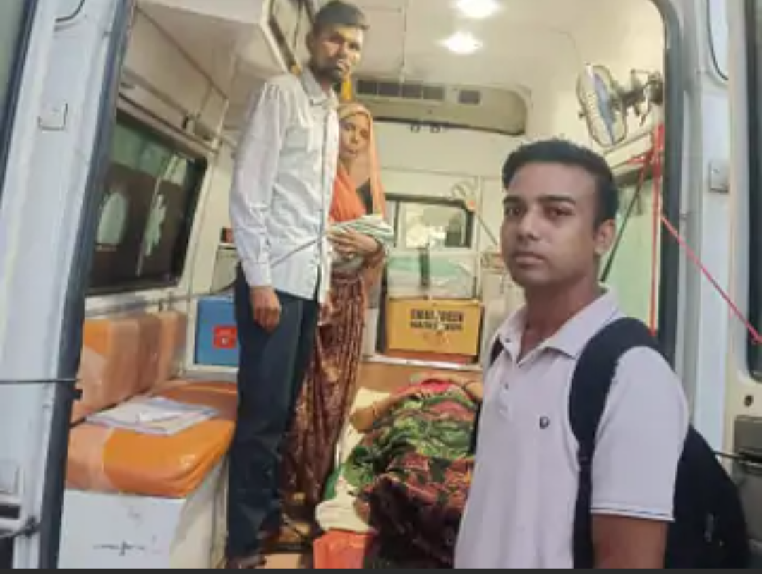 एंबुलेंस में करवाई ​महिला की नॉर्मल डिलीवरी:मां-बच्चा दोनों स्वस्थ, निवाई के हॉस्पिटल में करवाया एडमिट