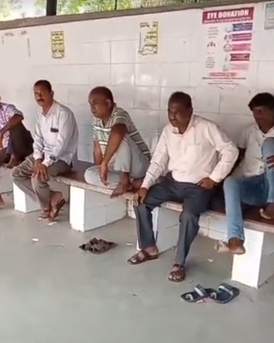 कोटा में 20 साल के युवक ने किया सुसाइड:घर में फंखे से लटका मिला, परिजन बोले- 2-3 दिन से परेशान था
