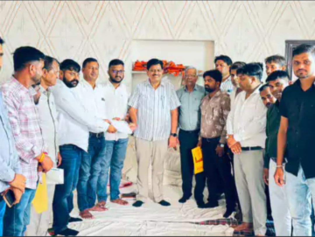 निवाई में बीजेपी कार्यालय को मिले 175 आवेदन:40 वार्डों के दावेदारों ने फॉर्म जमा कराए, कार्यकर्ताओं में दिखा उत्साह