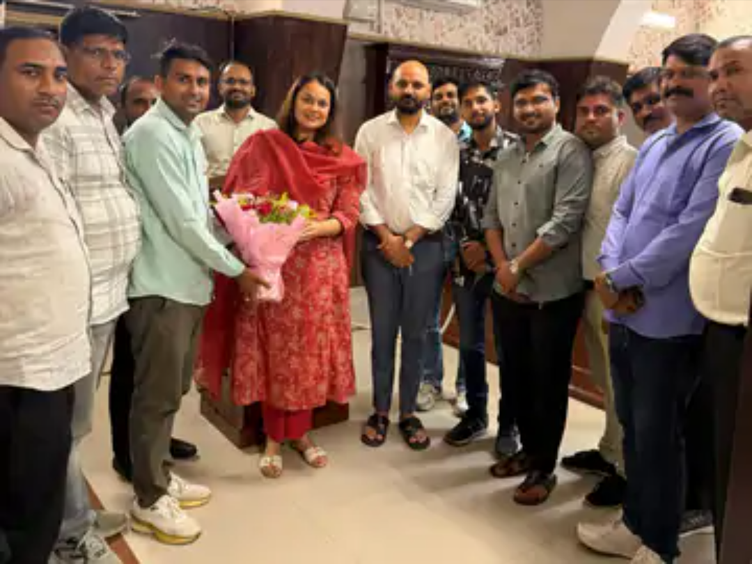 राजस्व मंत्रालयिक कर्मचारी संघ को मिला नया जिलाध्यक्ष:कलेक्टर से मिला प्रतिनिधिमंडल, मिली शुभकामनाएं
