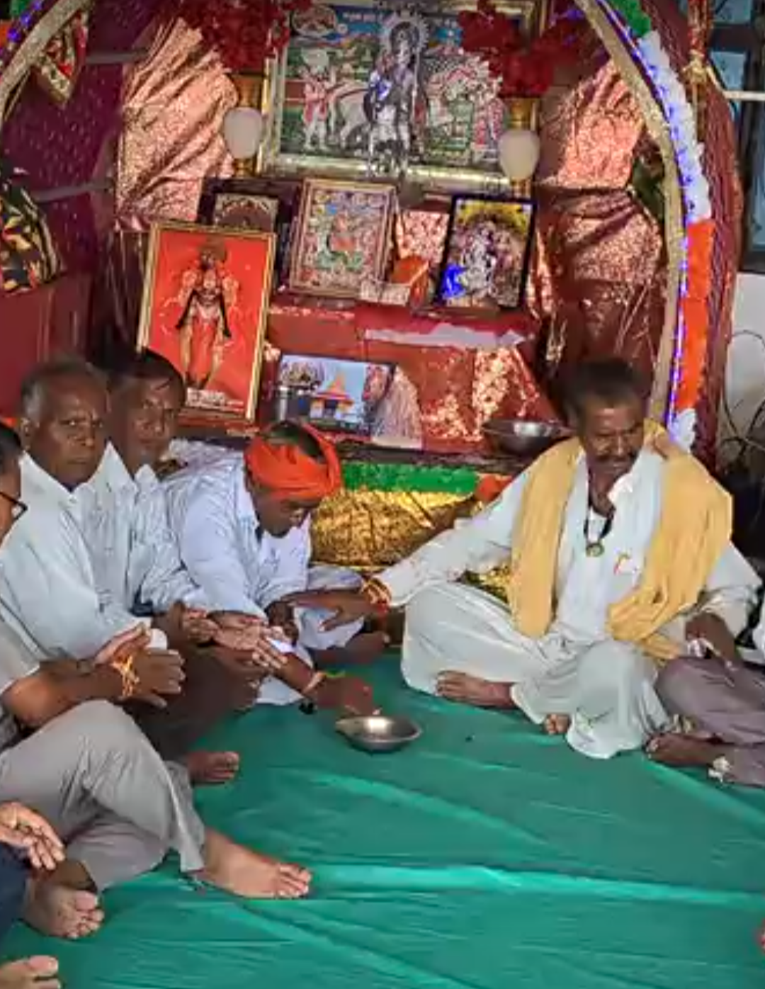 घाड़ में बाबा रामदेवजी के 15 दिवसीय भंडारे का शुभारंभ:अगले 15 दिन तक चलेगा, श्रद्धालुओं के लिए आकर्षक विशेष झांकी भी सजाई
