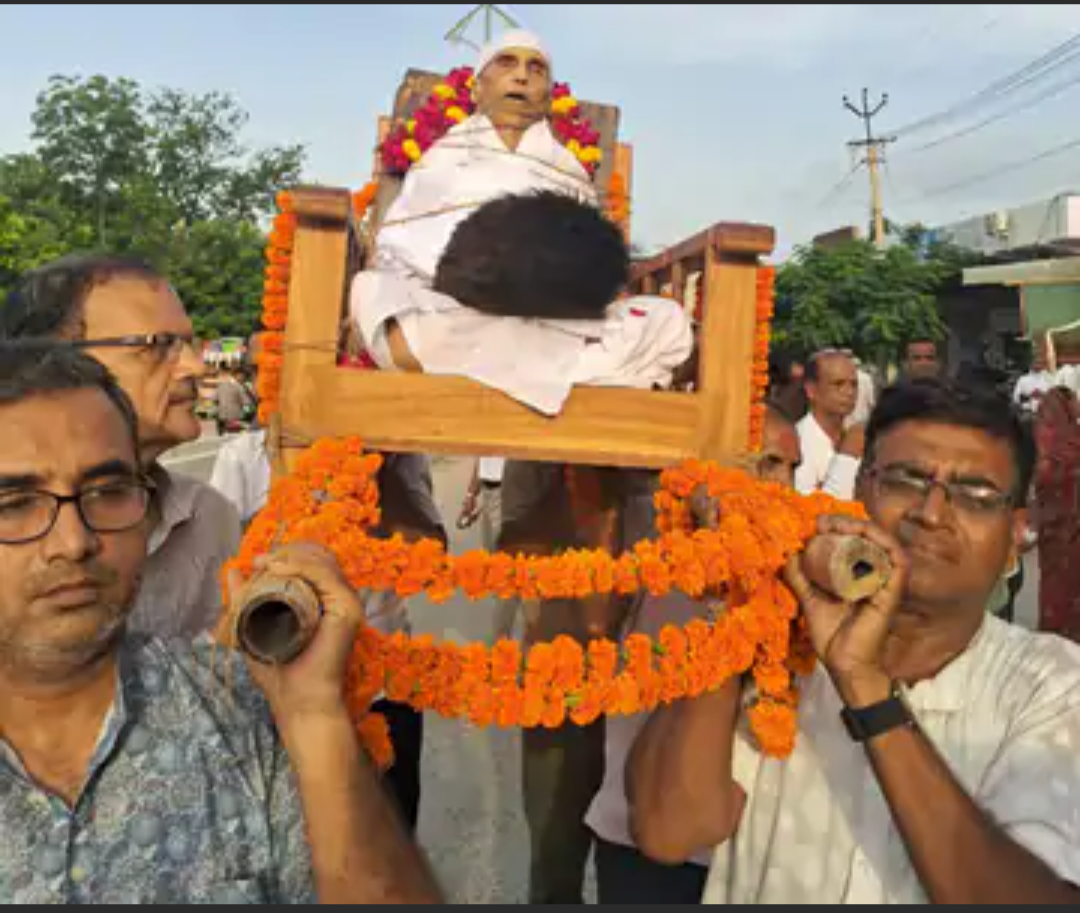 सुज्ञानी मति माताजी की हुई समाधि, चकडोल यात्रा निकाली, दर्शनों के लिए उमड़े श्रद्धालु