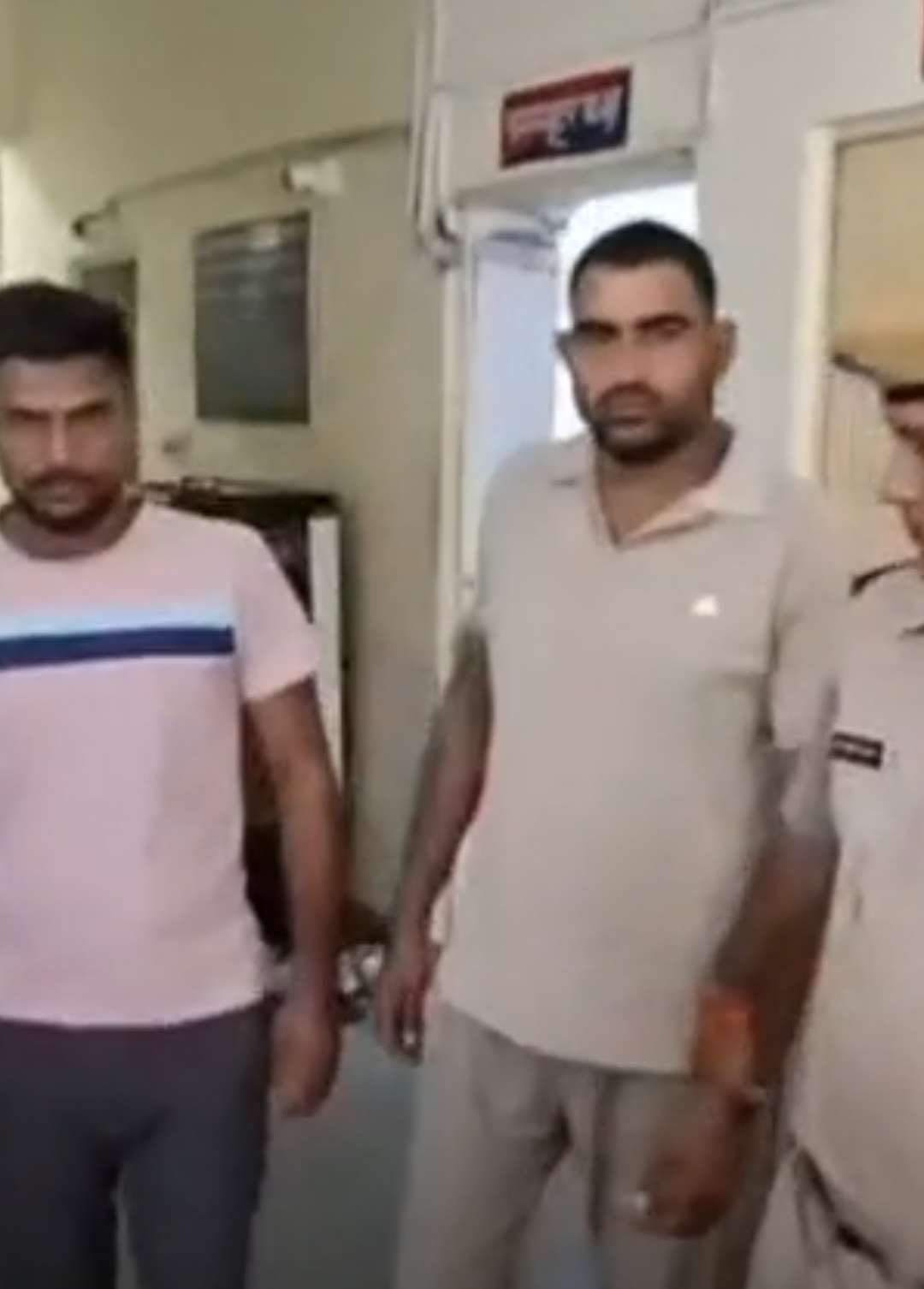 21 केस वाला हिस्ट्रीशीटर और उसका साथी गिरफ्तार:29 अगस्त को दो युवकों पर हमला कर हो गए थे फरार, दोनों पर ढाई-ढाई हजार का इनाम था