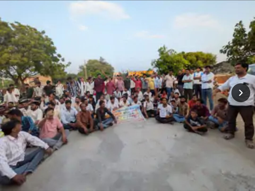 नशे के खिलाफ नासिरदा में लोगों ने निकाली रैली:बोले- स्मैक और एमडी का अवैध कारोबार करने वालों पर हो सख्त कार्रवाई