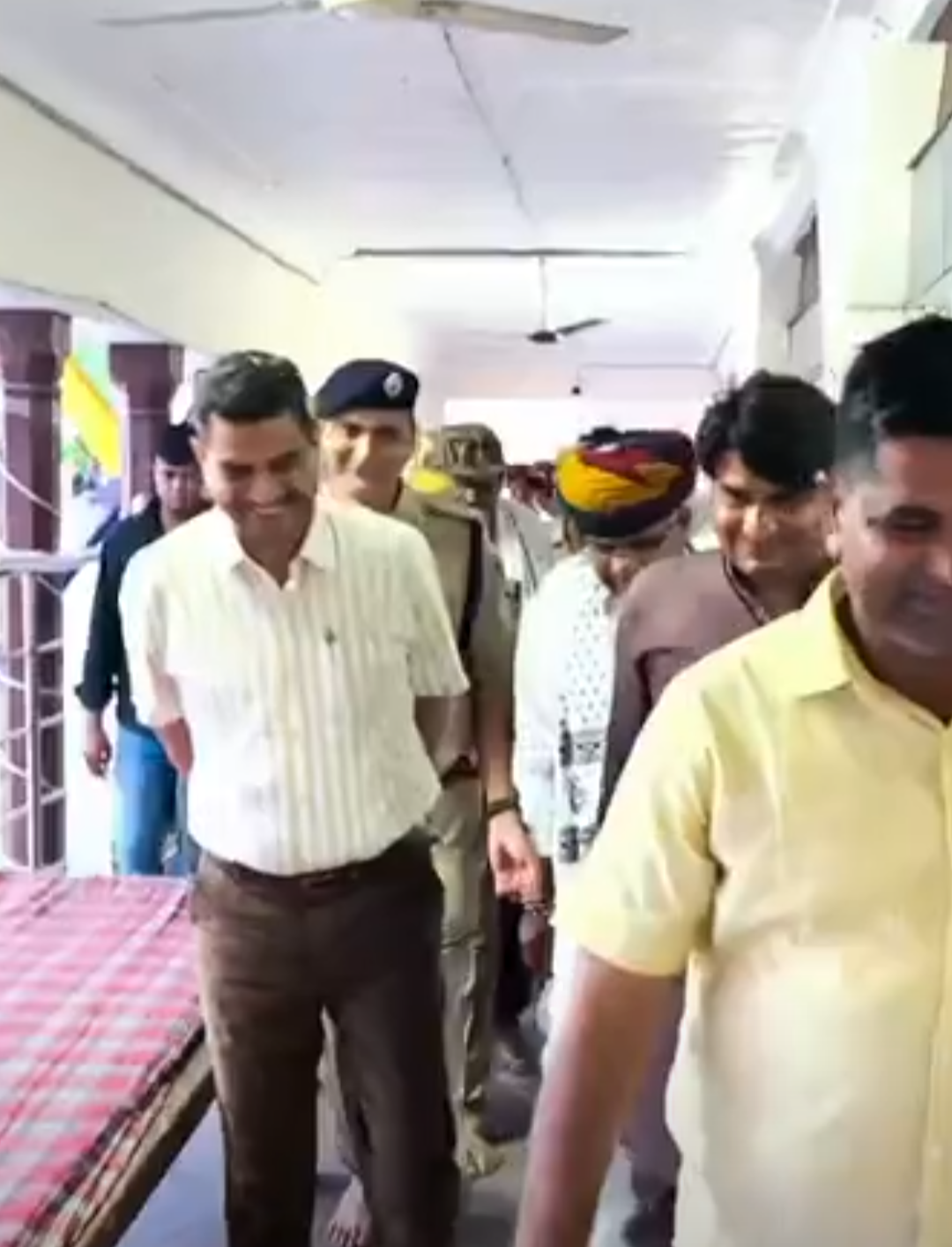 देवधाम मेले में 73 शहीद परिवारों का सम्मान:निवाई से ध्वजों का कारवां पहुंचा जोधपुरिया, हेलिकॉप्टर से हुई पुष्प वर्षा
