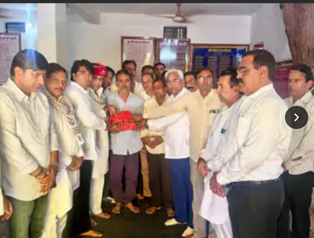 देवधाम जोधपुरिया में करंट दौड़ने से युवक की मौत:देवधाम ट्रस्ट ने परिवार को 11 लाख रुपए की आर्थिक सहायता दी, मेले के दौरान हुआ था हादसा