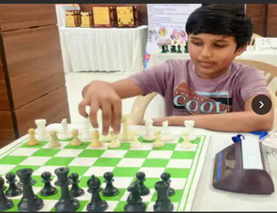 शतरंज में अव्वल आए सिद्धार्थ और देवांश:अब स्टेट चैम्पियनशिप में भाग लेंगे