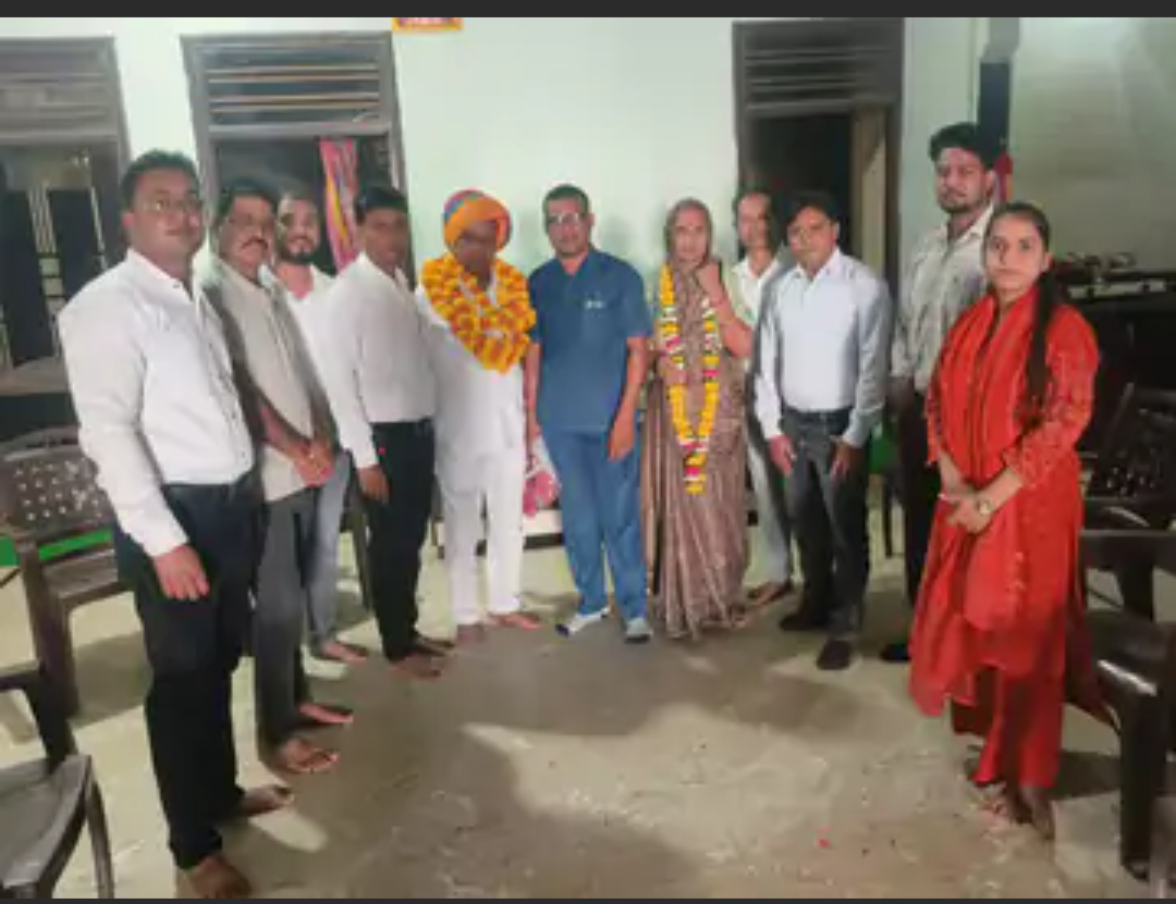 देवली में नवनिर्वाचित जनप्रतिनिधियों का स्वागत:डॉ. भीमराव अंबेडकर की तस्वीर भेंट की, विकास समिति ने किया अभिनंदन