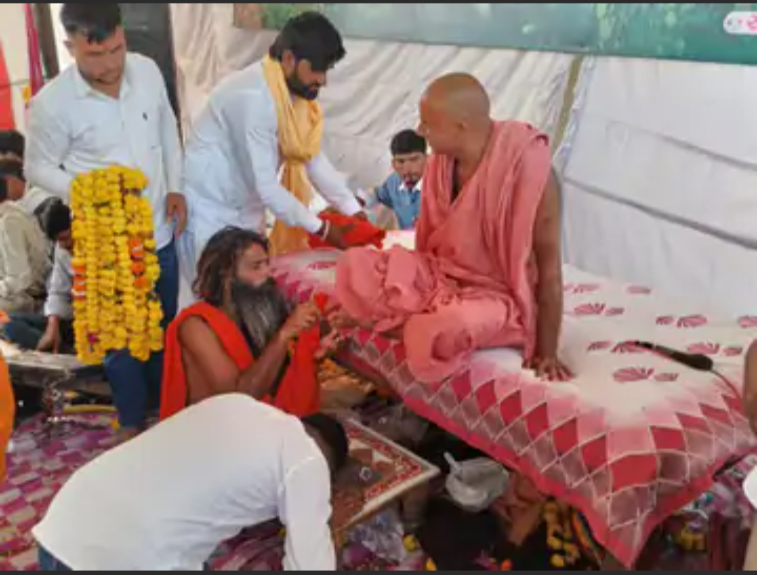 निवाई के सेदरिया में गो पुष्टि महायज्ञ की पूर्णाहुति:21 कुंडीय यज्ञ में श्रद्धालुओं की भीड़ उमड़ी, लोक कलाकारों ने दी प्रस्तुतियां