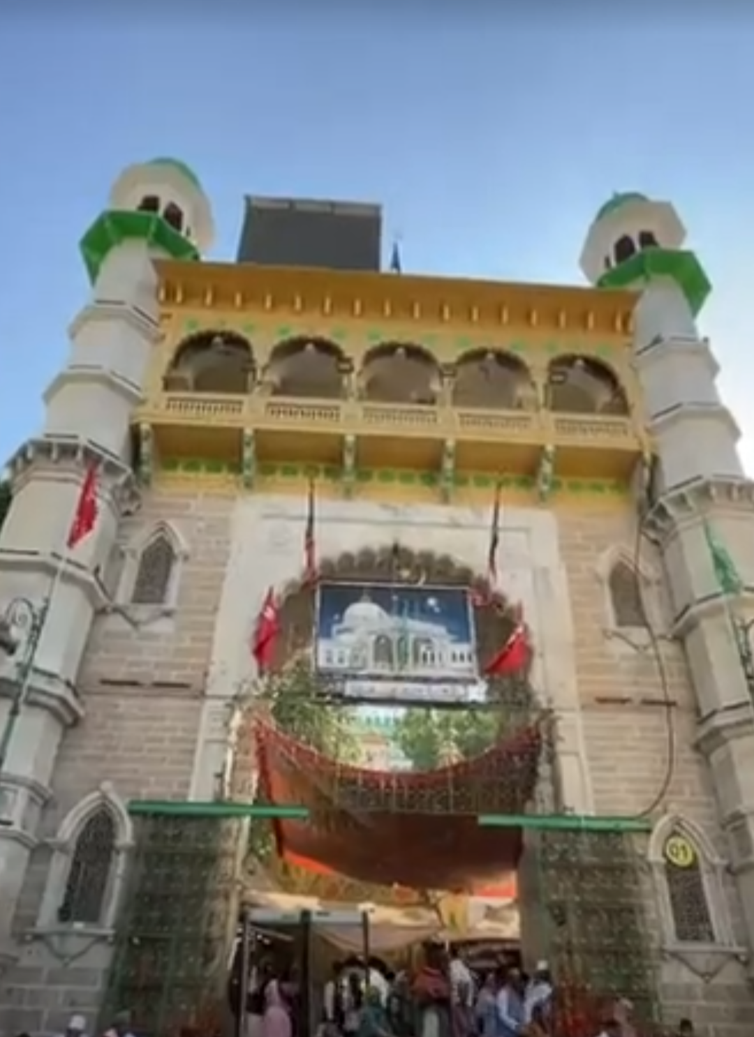 अजमेर-दरगाह में मंदिर का दावा करने पर पाकिस्तान से धमकी:फोन करने वाले ने कहा- केस से पीछे हटो, वरना परिवार के सदस्य को जान से मार देंगे